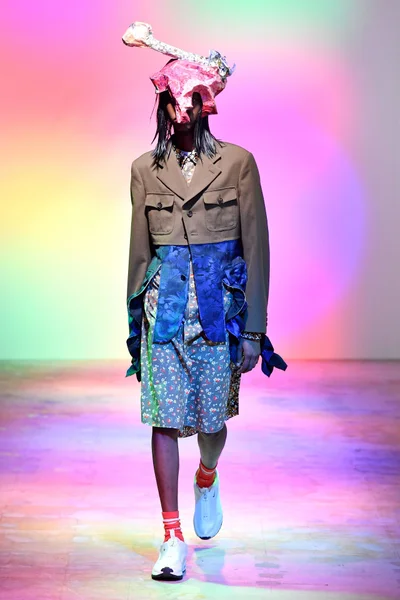 Look 2